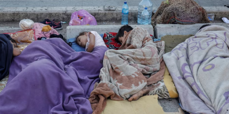 OBSH-ja paralajmëron për rrezik të sëmundjeve në Liban