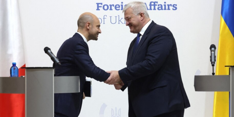 Franca premton mbështetje për planin e Ukrainës për t’i dhënë fund pushtimit rus