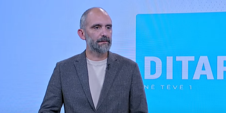 Abrashi: LVV-ja nuk do të marrë asnjë vendim që e cenon sovranitetin dhe integritetin territorial të Kosovës