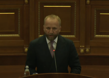Tahiri: LVV do të jap përgjegjësi se cilat kërkesa ia kanë përmbushur Radoiçiqit