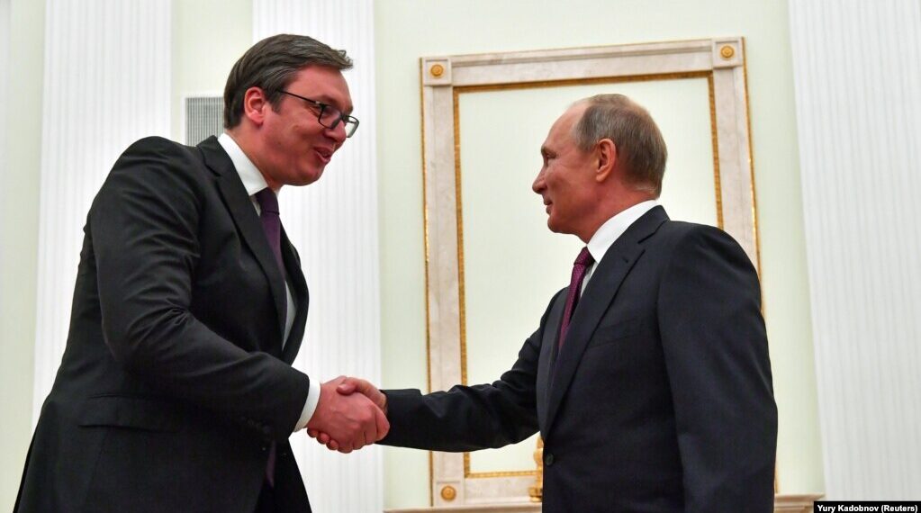 Vuçiq falënderon Putinin për gazin rus, përsërit se Serbia s’do ta sanksionojë Rusinë