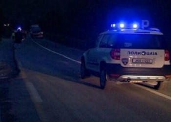 Një 50-vjeçar dyshohet se vrau bashkëshorten dhe fëmijën në Tetovë