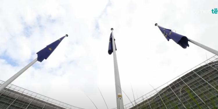 Qeveria për aplikimin në BE: Kosovës po i bëhet padrejtësi