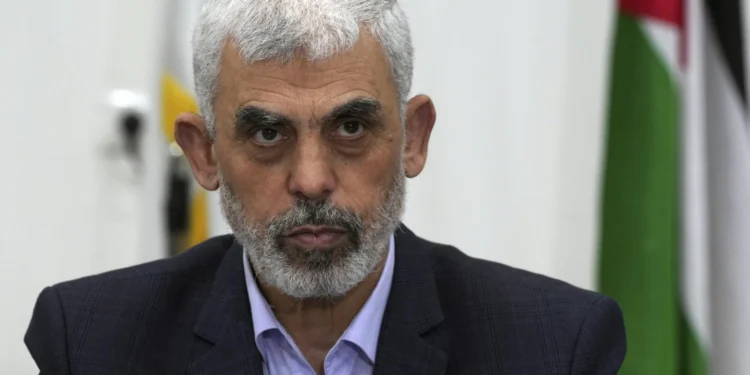 Izraeli thotë se ka vrarë liderin e lartë të Hamasit, Yahya Sinwar