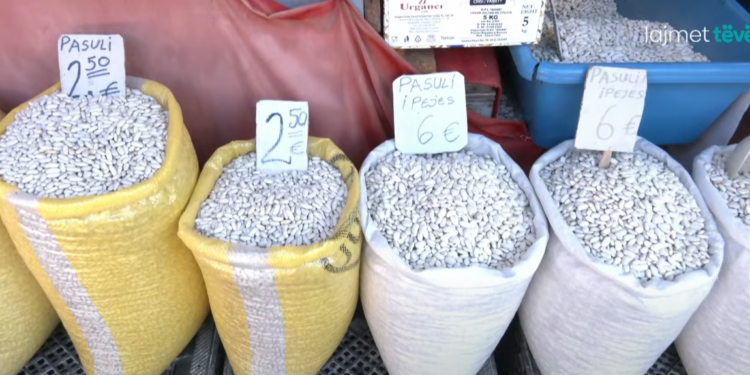 Deri në 10 euro një kilogram fasule, ankohen qytetarët