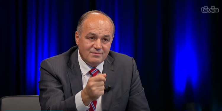 Hoxhaj: Veriu i Kosovës platformë elektorale, jo shtetërore