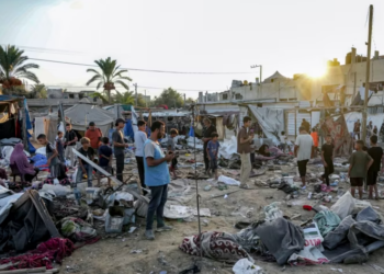 Të paktën 19 të vrarë gjatë një sulmi izraelit në një xhami në Gazë