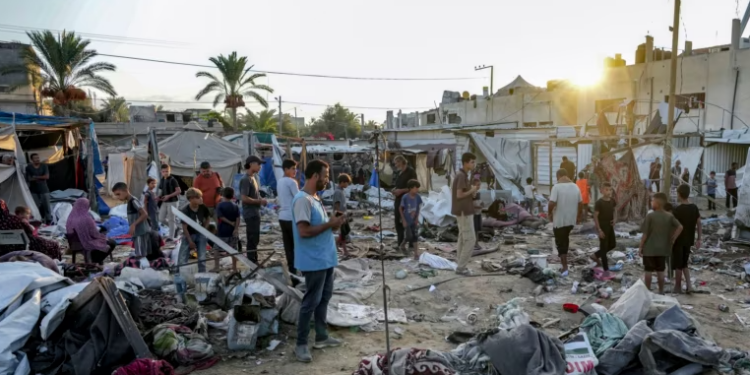 Të paktën 19 të vrarë gjatë një sulmi izraelit në një xhami në Gazë