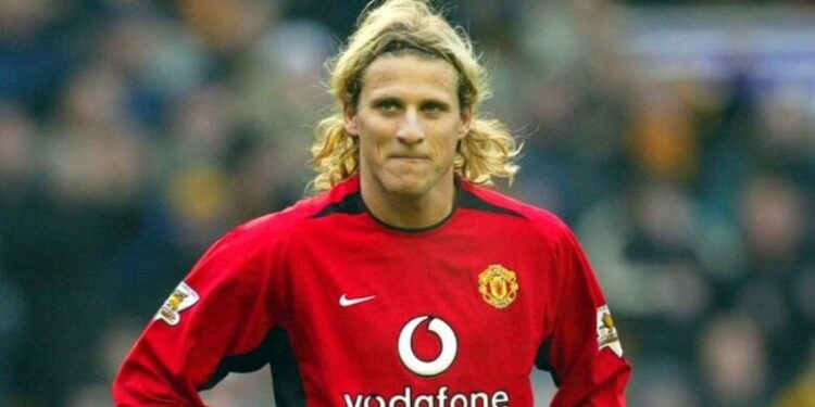 Diego Forlan do të debutojë në sportin më të pasur në botë në moshën 45-vjeçare