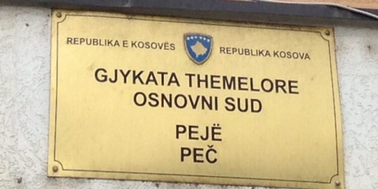 U vazhdohet edhe për 48 orë masa e ndalimit të dyshuarve për sulm ndaj kryetarit të Pejës