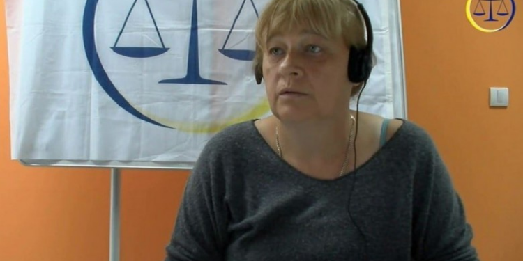 Në Hagë po dëshmon serbja Jeliq, kërkon të dijë për fatin e burrit