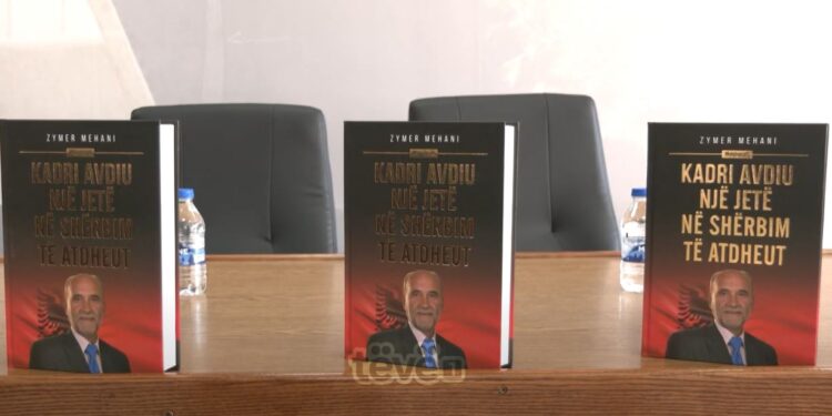 Promovohet biografia “Kadri Avdiu, një jetë në shërbim të atdheut”