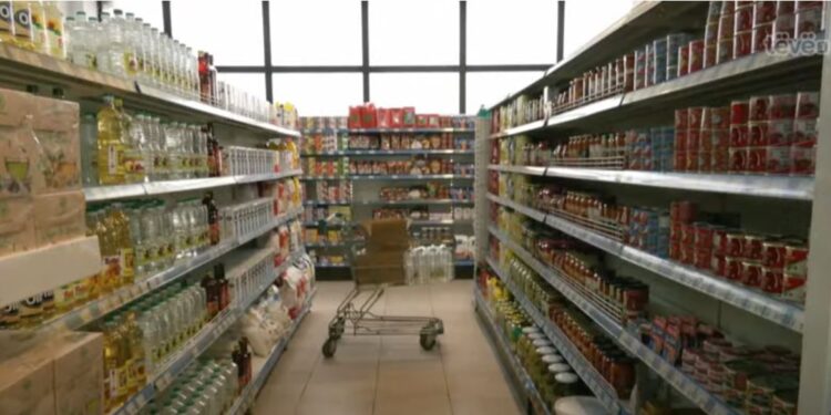 Marketi në Prishtinë që nuk mbanë asnjë produkt nga Serbia