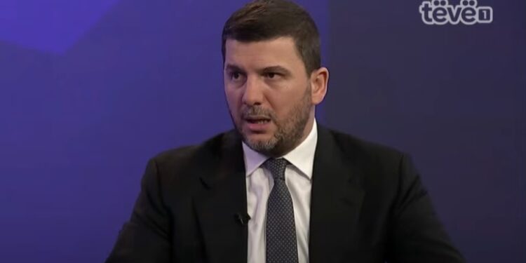 Krasniqi: Roli i Jackson në ruajtjen e paqes në një kohë sfiduese për Kosovën ishte jetik