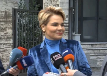 Dosja e SPAK: Kryemadhi shpenzoi 12 mijë euro brenda ditës në një dyqan në San Marino