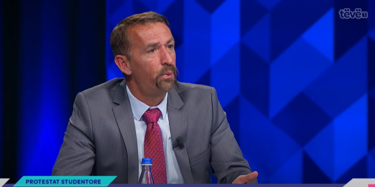 Ish-organizatori tregon arsyet pse u shty protesta e studentëve