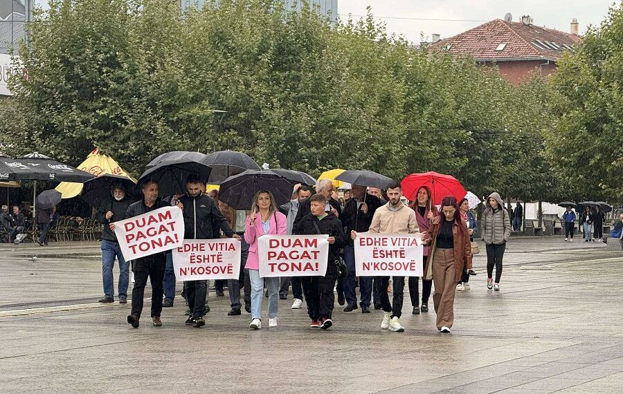 Protesta e mësimdhënësve të Vitisë, Jasharaj: Java e ardhshme mund t’i gjejë në grevë nëse nuk ekzekutohen pagat