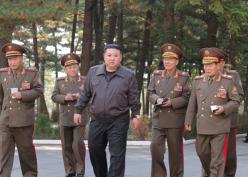 Kim Jong Un e quan Korenë e Jugut shtet të huaj armiqësor