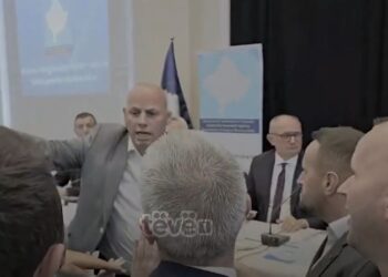 Pse erdhi deri te përleshja fizike mes Lladrovcit e Rahimajt?