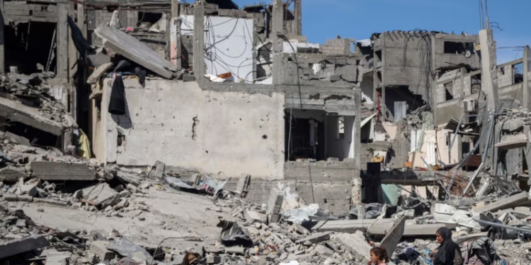 Rreth 87 të vrarë apo zhdukur nga sulmet izraelite në Gazë, sipas zyrtarëve palestinezë