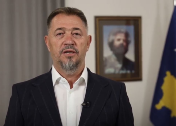 Sami Lushtaku ngre padi ndaj Vetëvendosjes për shpifje dhe dëmtim të reputacionit