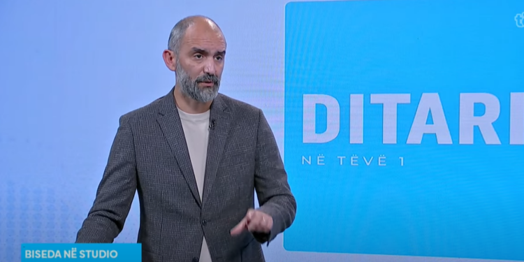 “Absolutisht jo”, Abrashi nuk beson që Pacolli telefonoi Radoiçiqin në prezencë të Osmanit dhe Kurtit