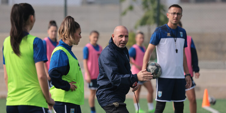 Futbollistet e Kosovës nisin punën me selektorin Sermaxhaj