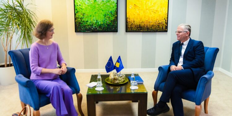 Bislimi kërkon heqjen e masave nga BE-ja