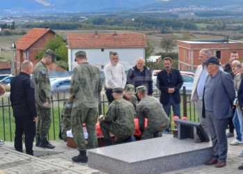 Rivarrosen tri viktima të luftës