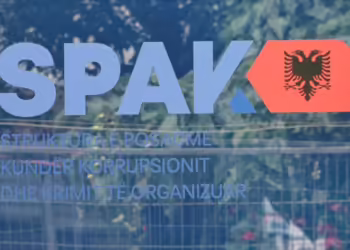Spak: U godit grupi i Suel Çelës. Dy gazetarët dyshohen se merrnin para prej tij