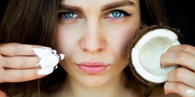 Vaji i kokosit nuk duhet përdorur në të gjithë trupin