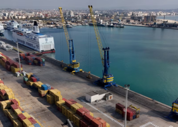 Shqipëri: Sekuestrohen kontejnerët me mbetje që dyshohet të jenë toksike