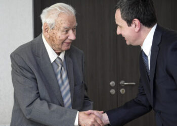 Kurti pret në takim arkitektin kroat të Bibliotekës Kombëtare të Kosovës