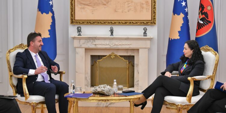 Osmani: Hulumtimi i krimeve të luftës, i rëndësishëm për vënie të drejtësisë