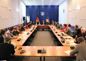 Konjufca pret në takim anëtarët e komisionit për Buxhet dhe Financa të Parlamentit të Bavarisë