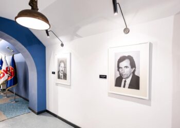 Në selinë e LDK-së vendoset pllakë përkujtimore e Xhemail Mustafës