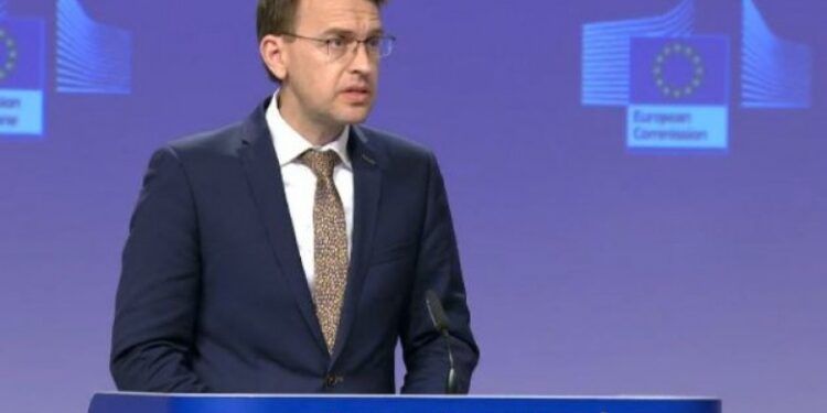 Stano: Heqja e masave ndaj Kosovës, ende në shqyrtim