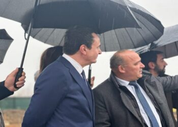 Kurti: Kam qenë në komunikim me presidenten sa i përket politikës së jashtme