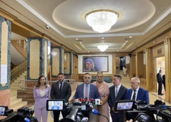 Fjalimin e Osmanit e bojkoton edhe AAK-ja