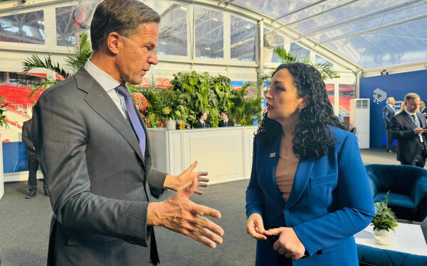 Osmani dhe Rutte diskutojnë për sigurinë në Kosovë