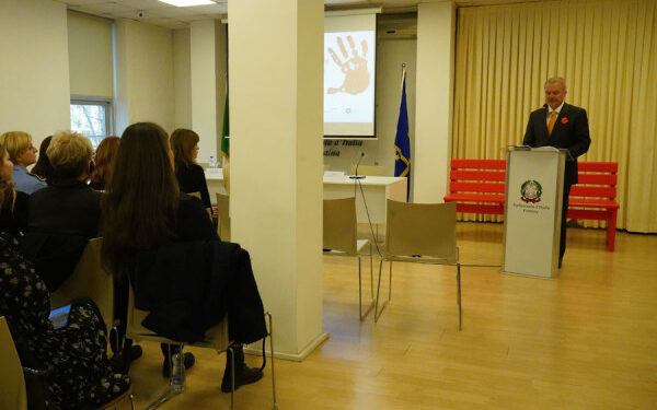 “Alarmante shifrat e dhunës në familje”, Haxhiu: Deri tani asnjë dënim maksimal për dhunuesit