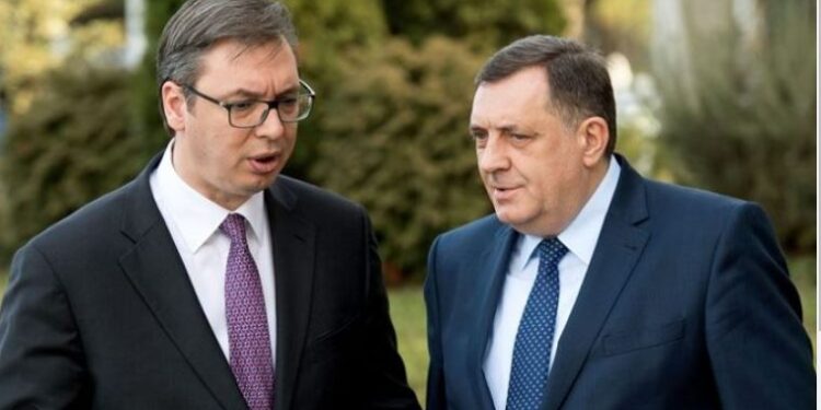 Vuçiq dhe Dodik urojnë Trumpin