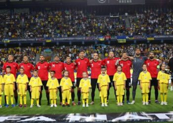 Ditë vendimtare për Shqipërinë, pret Çekinë në “Air Albania”