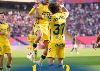 Barcelona tronditet nga Las Palmas, rrezikon vendin e parë