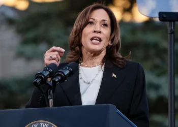 Harris fiton në Minesota, Trump tri vota larg fitimit të garës