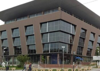 MAShT vendos t’i rishikojë doracakët për edukimin seksual