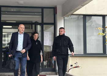 Përfundon intervistimi i ministres Rizvanolli nga Prokuroria Speciale, jep detaje avokati i saj