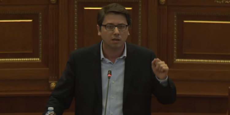 Murati: S’mund të rikuperohet për një mandat çka është shkatërruar për 20 vite