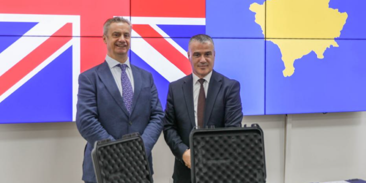 Britania e Madhe dhuron katër dronë për Policinë e Kosovës