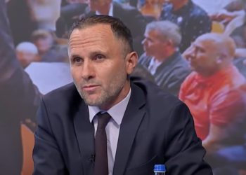 Avdia: Ambasada nuk ka të drejtë të ofrojë ndihmë për tubime si ai i Kurtit e Gërvallës në Frankfurt